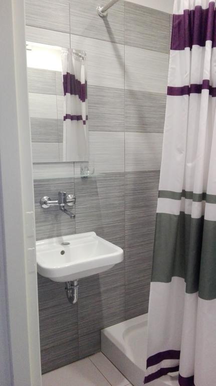 Hotel Odr Sulechów エクステリア 写真